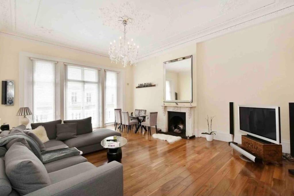 Stunning Grand 2 Bed, 2 Bath Apartment, Londra Dış mekan fotoğraf